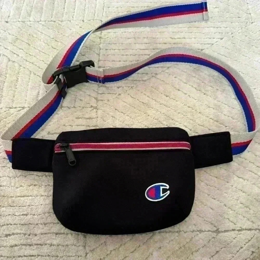 Champion unisex fanny pack
